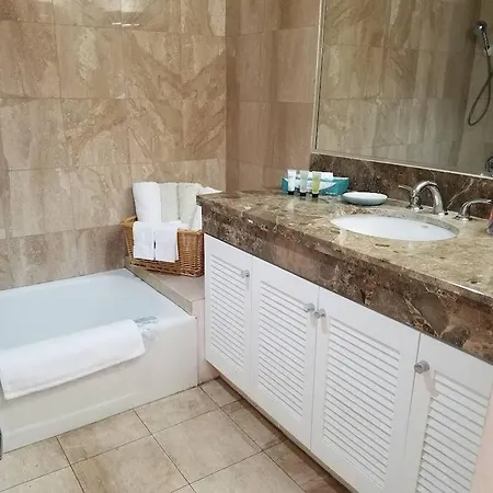 Brooks Beach Vacations Wyndham 4 Star Resort 1805 Waikiki Honolulu Exterior foto